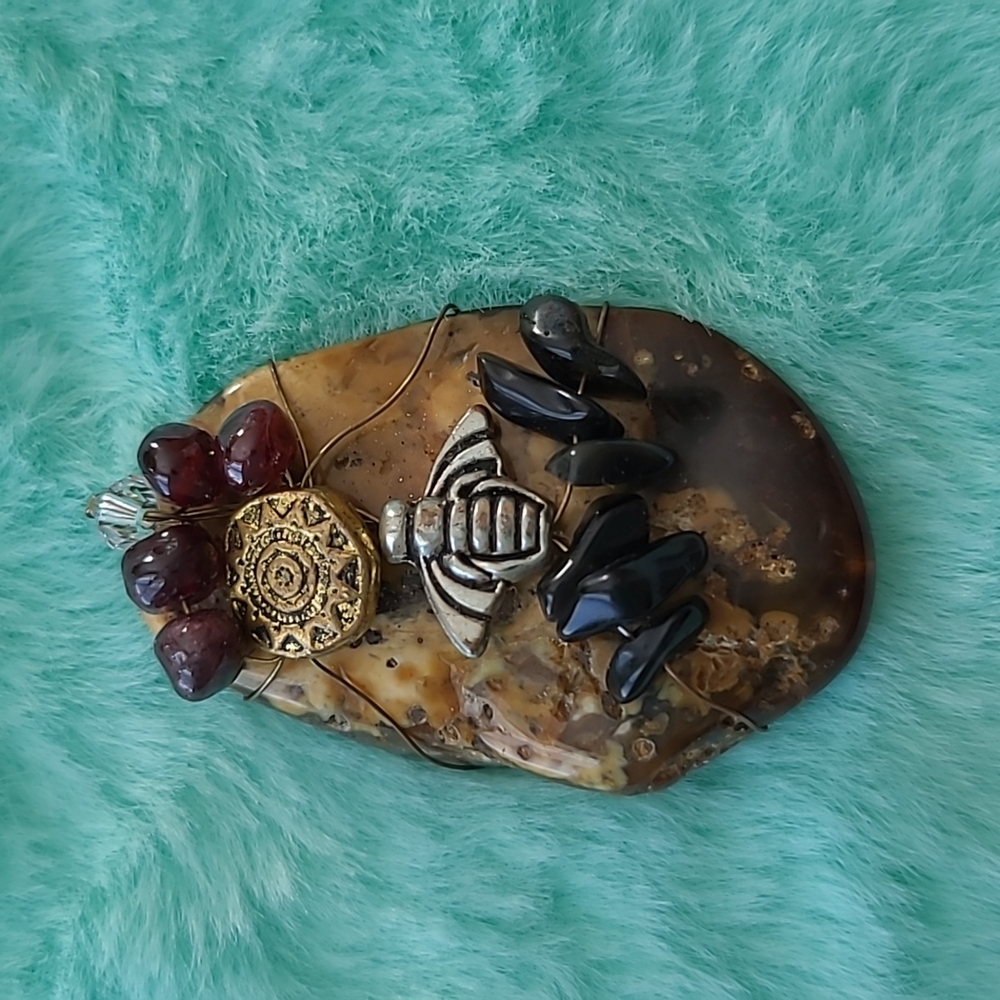 Stone pendant